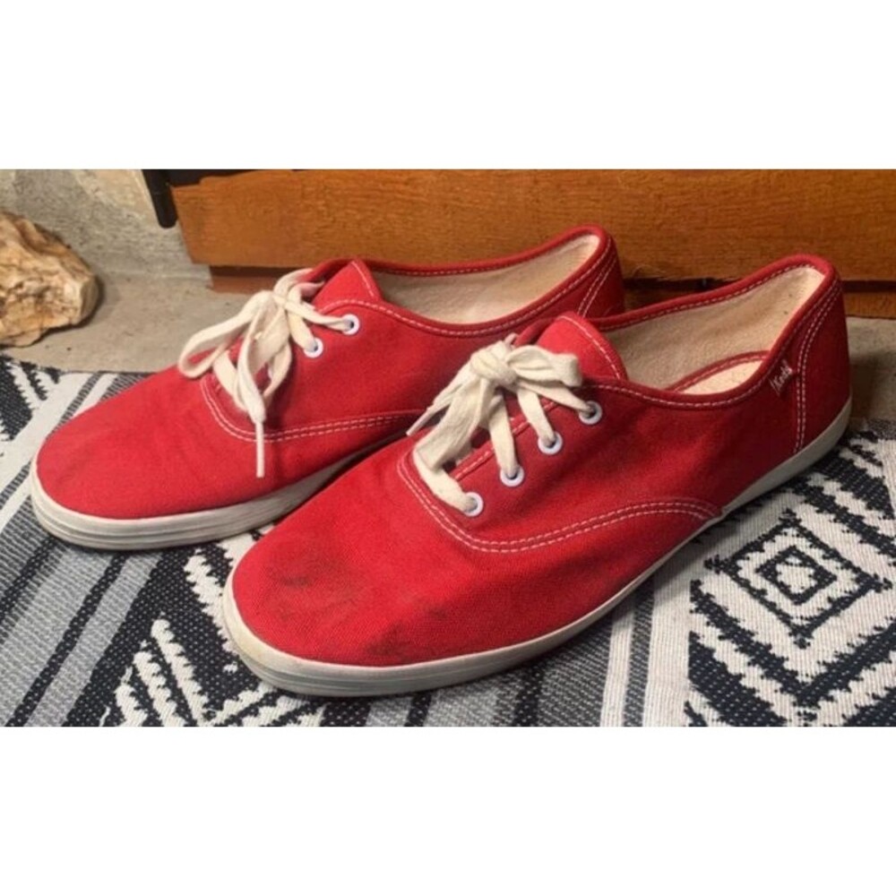 Keds women’s 9 red shoes